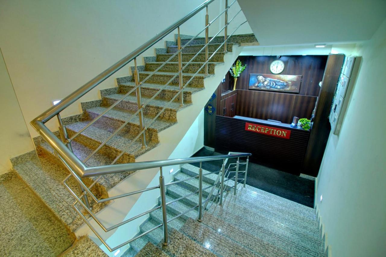 STAAYZ Premium Gurgaon Exterior foto